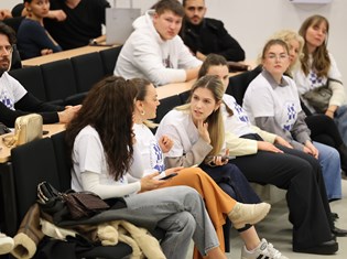 2025-12-05 20-12-13.jpeg